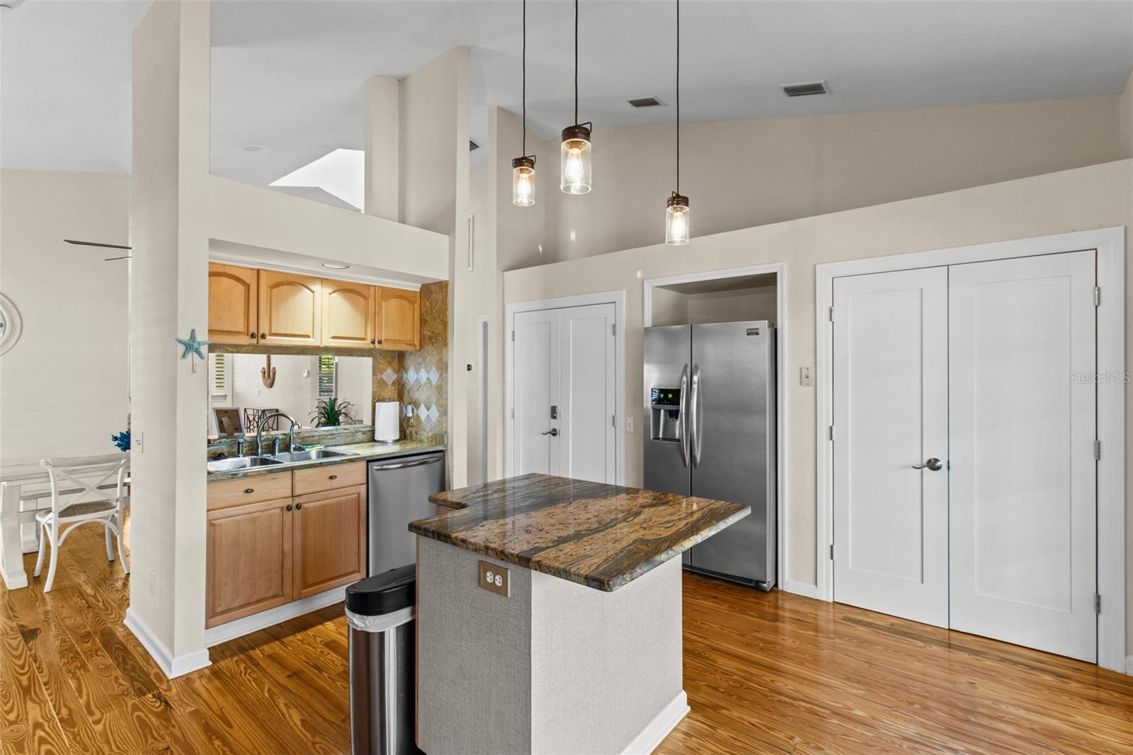 Image 10 of 53 For 505 Sally Lee Drive
