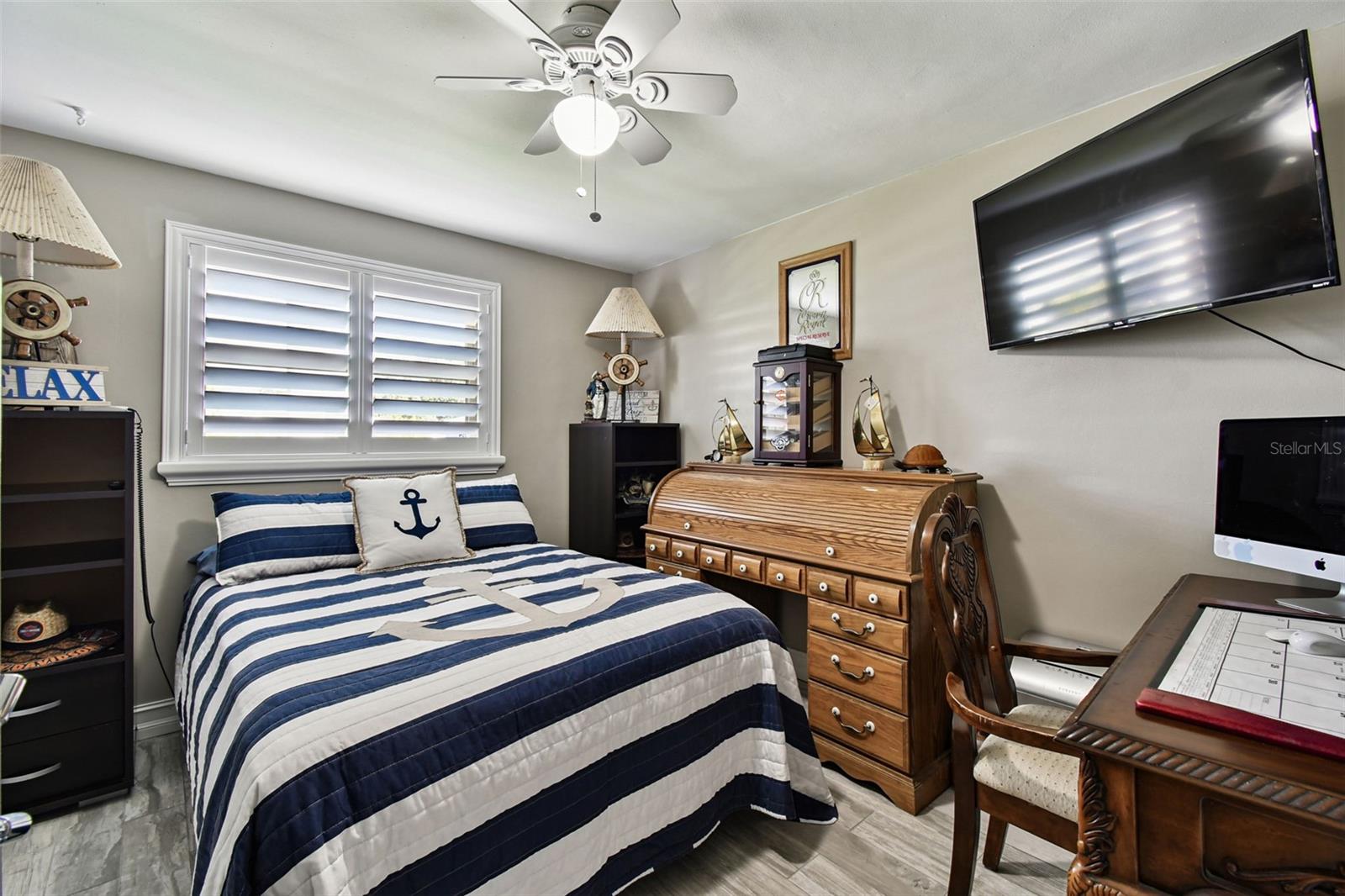 Image 23 of 51 For 1389 Seabreeze Street