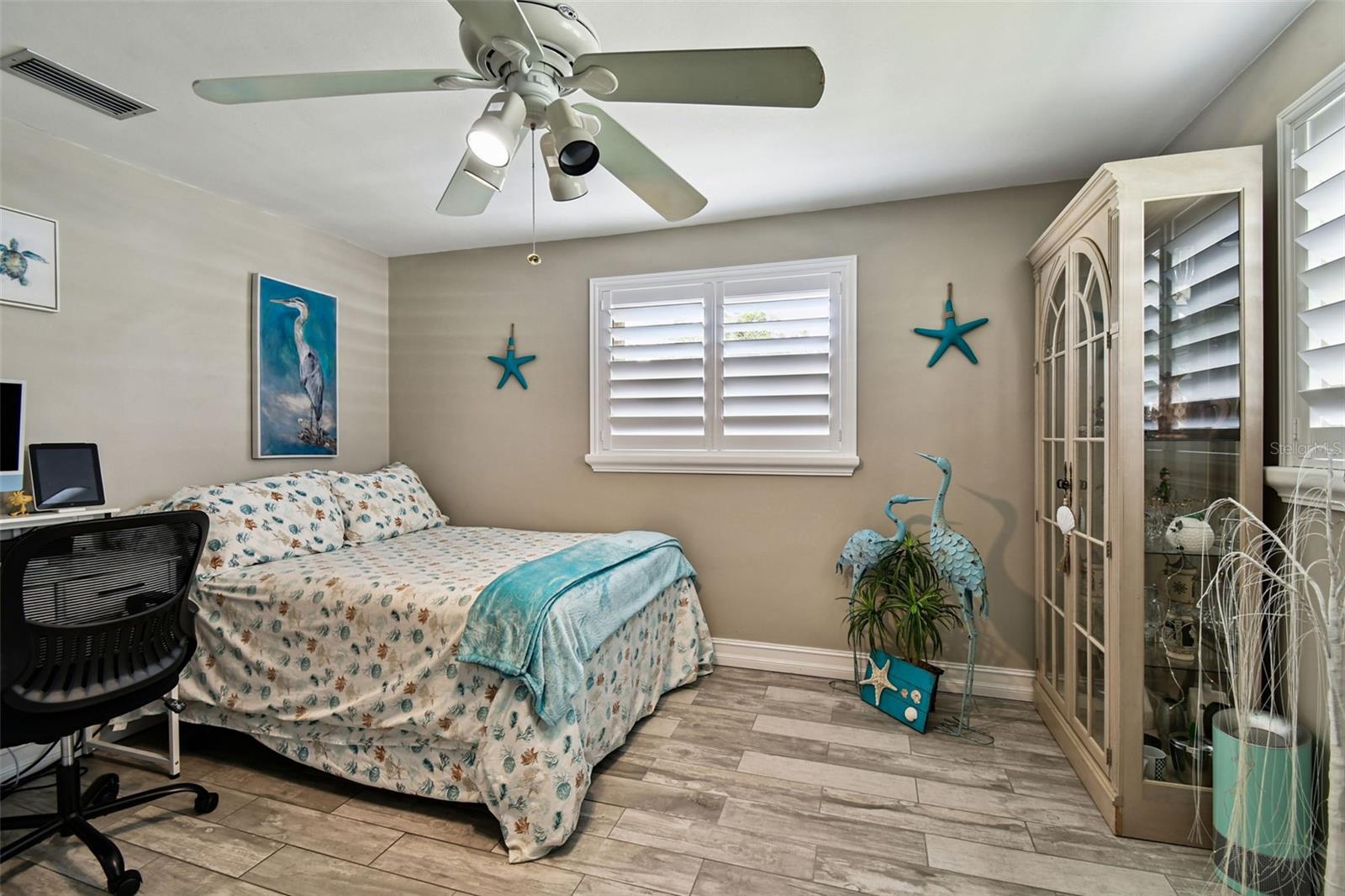 Image 24 of 51 For 1389 Seabreeze Street