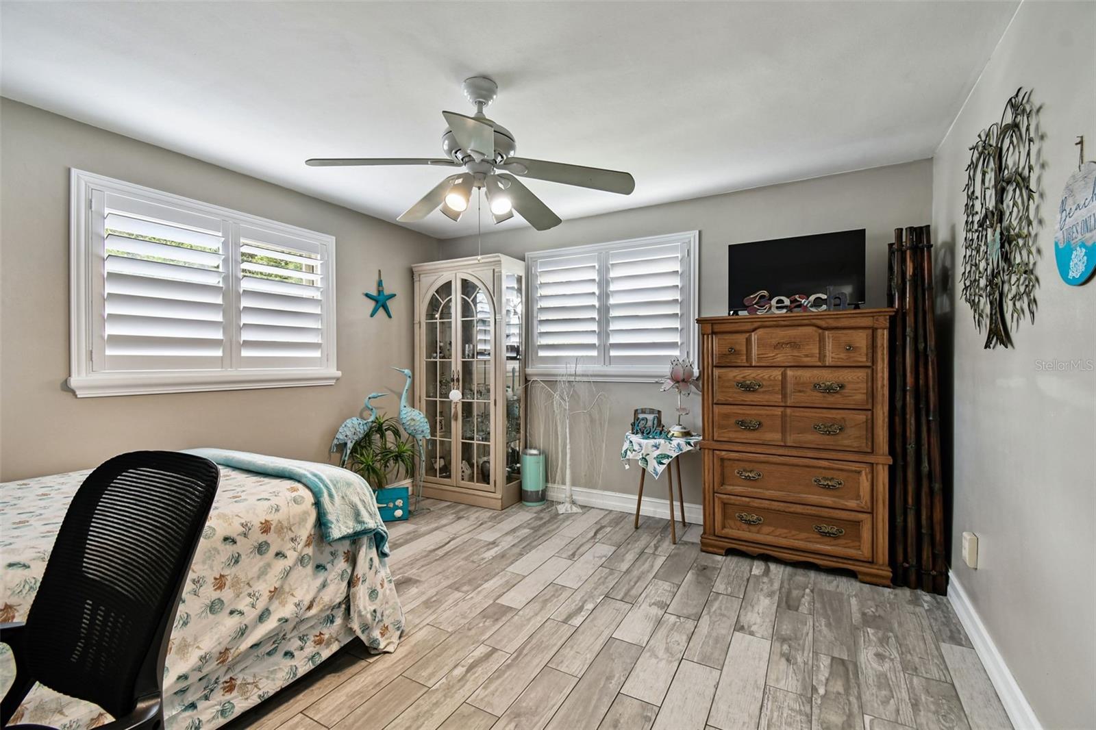 Image 25 of 51 For 1389 Seabreeze Street