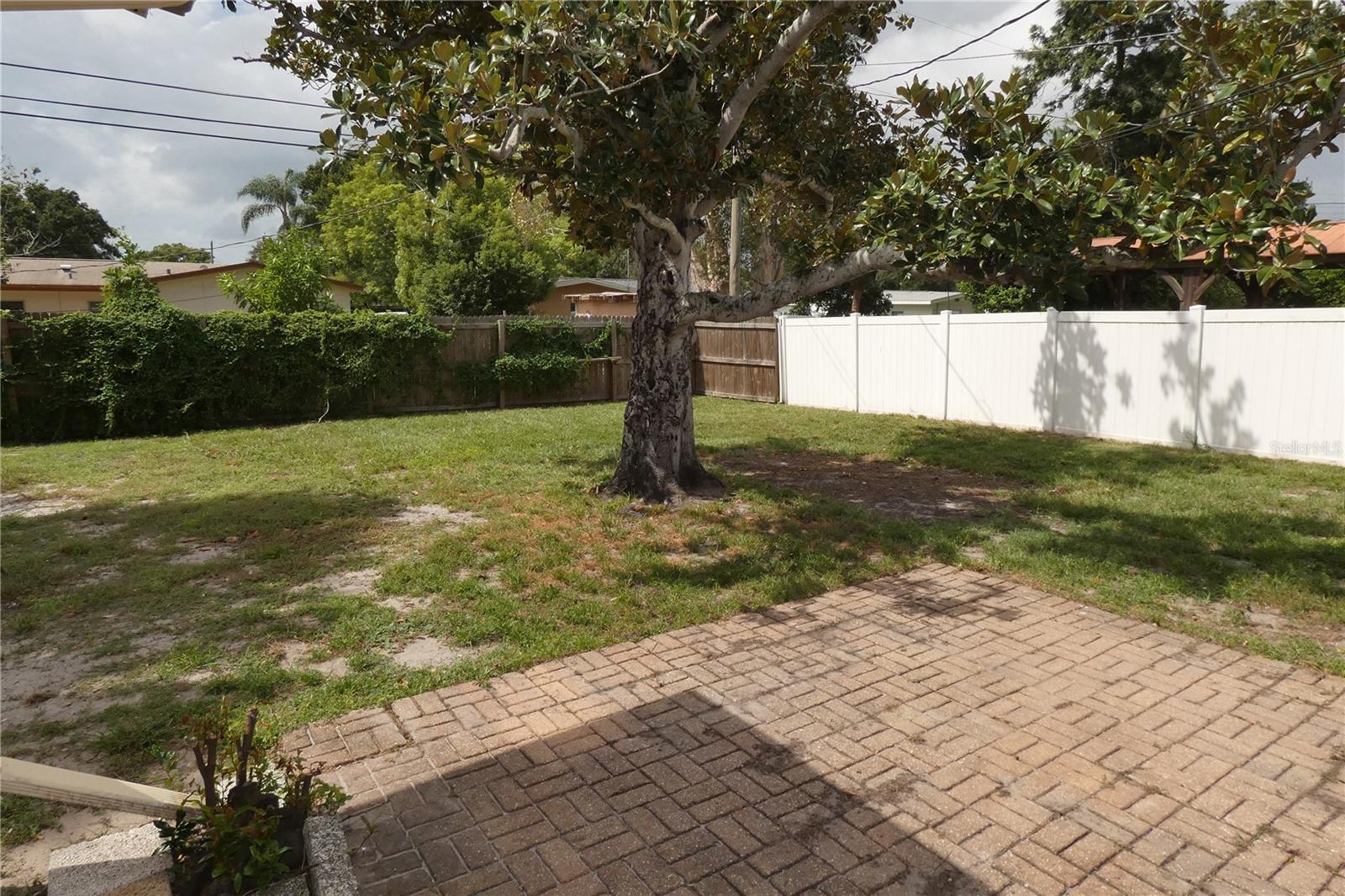 Image 2 of 16 For 2840 52nd Lane N