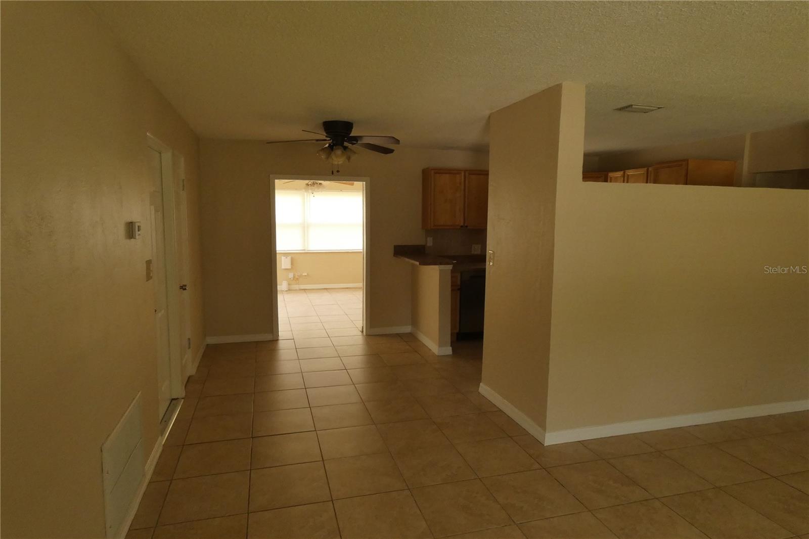 Image 5 of 16 For 2840 52nd Lane N