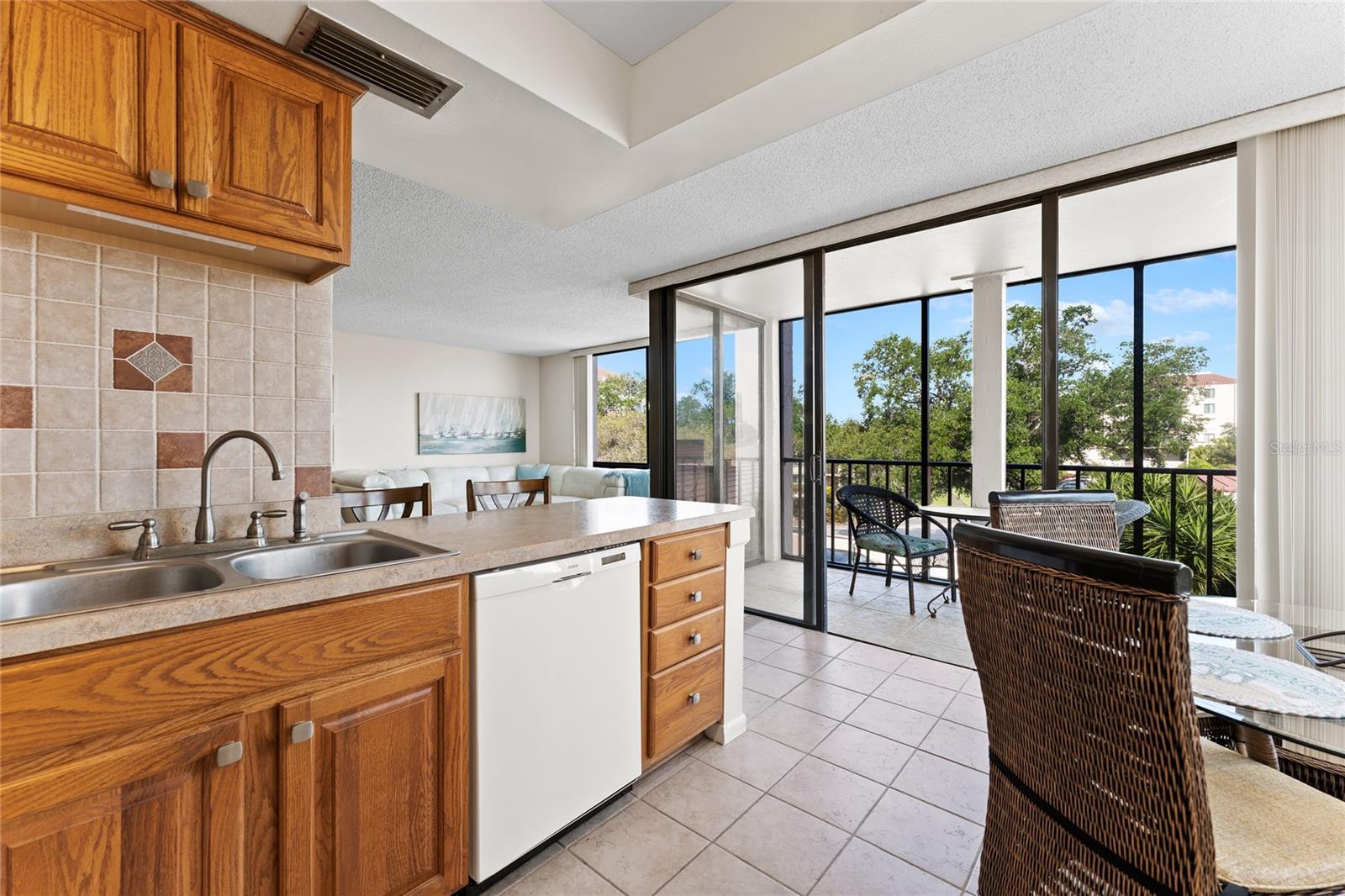 Image 10 of 50 For 6268 Palma Del Mar Boulevard S 306