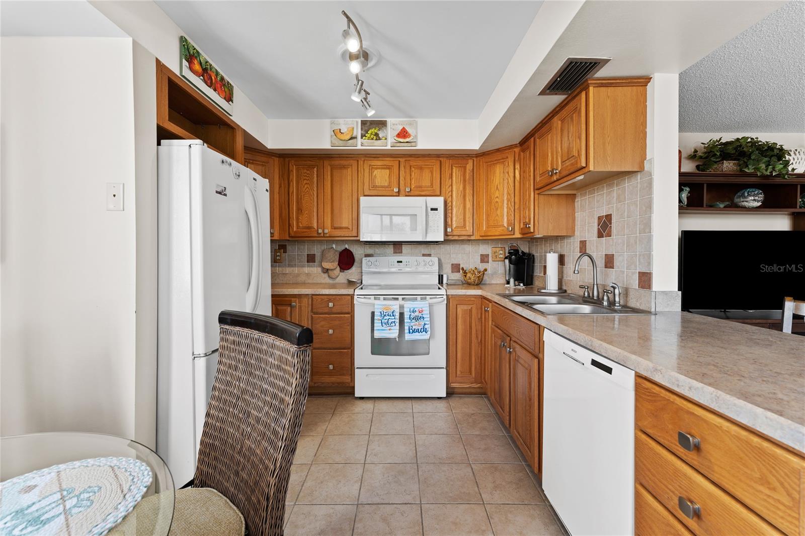 Image 9 of 50 For 6268 Palma Del Mar Boulevard S 306