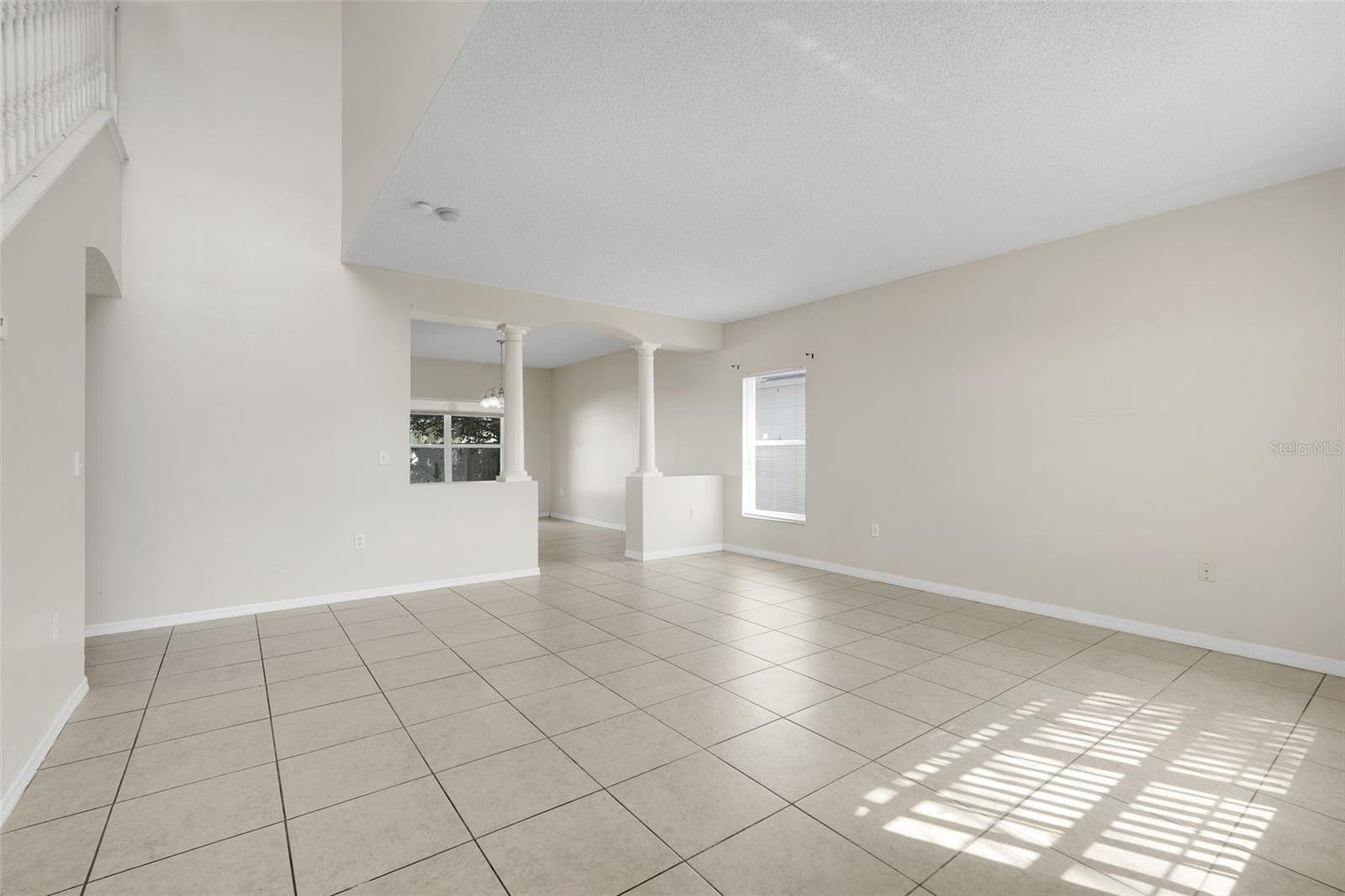 Image 7 of 45 For 312 Aldershot Court