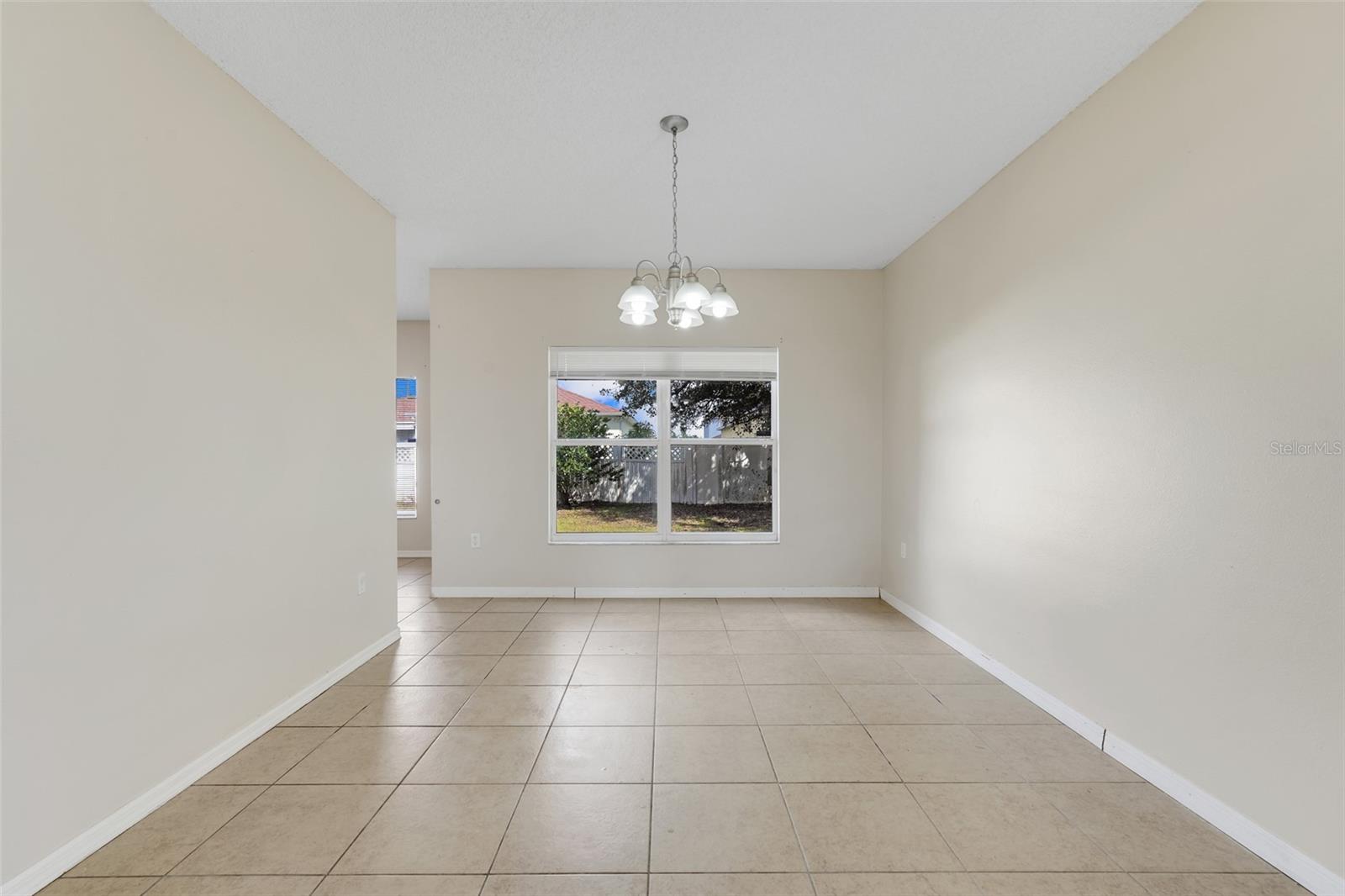Image 9 of 45 For 312 Aldershot Court