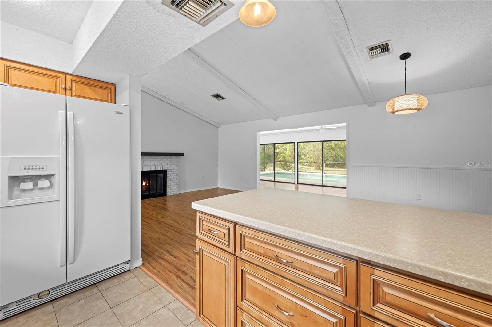 Image 21 of 56 For 7401 Galloway Road