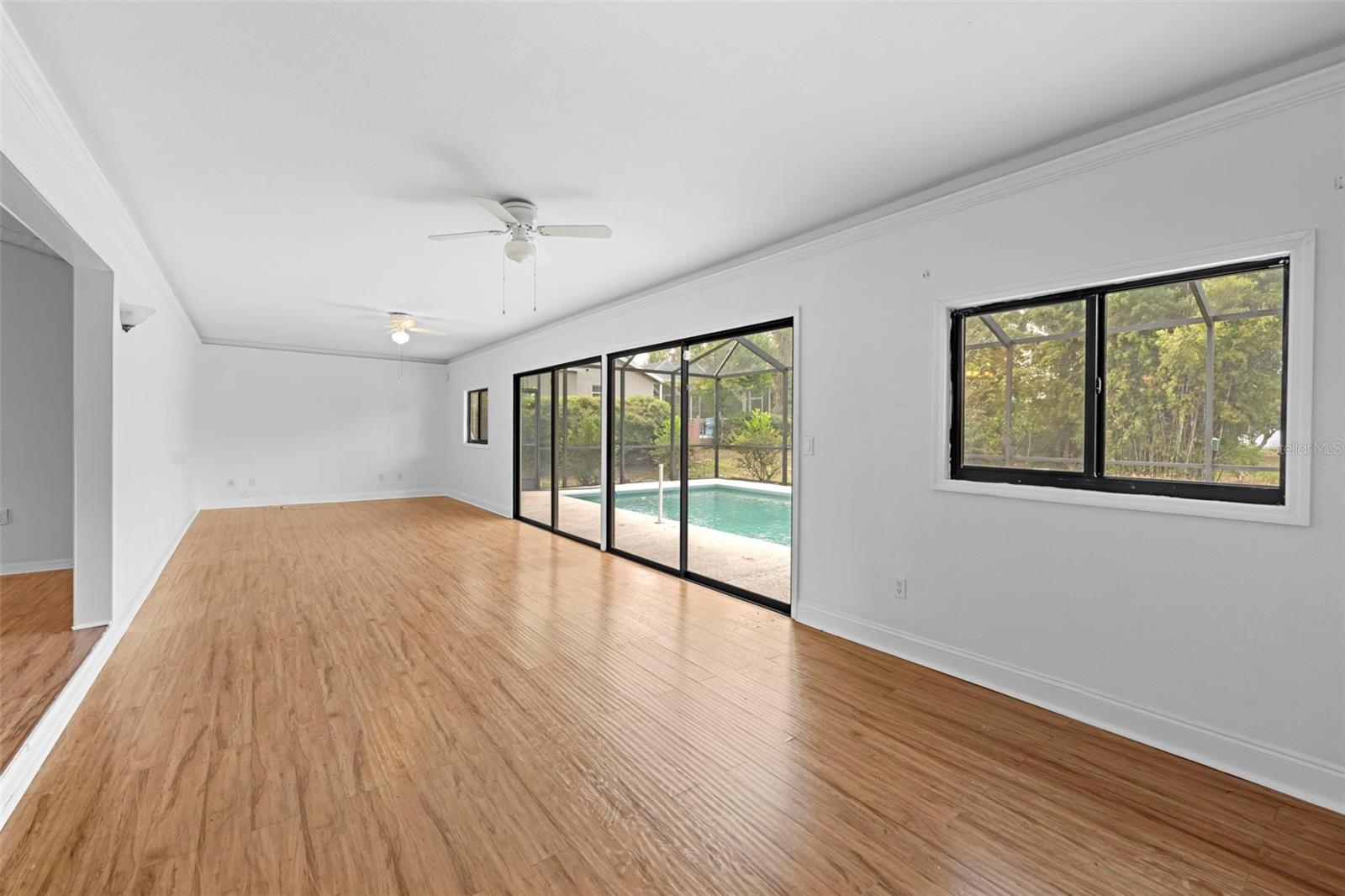 Image 24 of 56 For 7401 Galloway Road