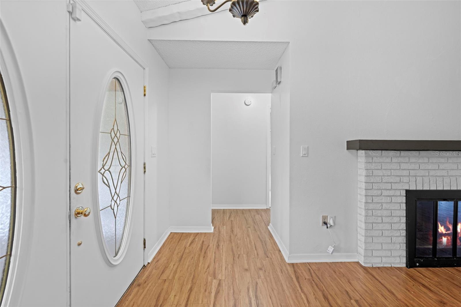 Image 6 of 56 For 7401 Galloway Road