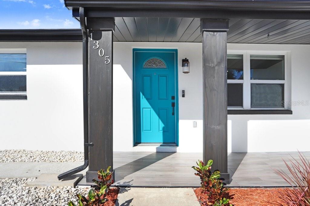 Listing photo id 23 for 1305 Basswood Drive