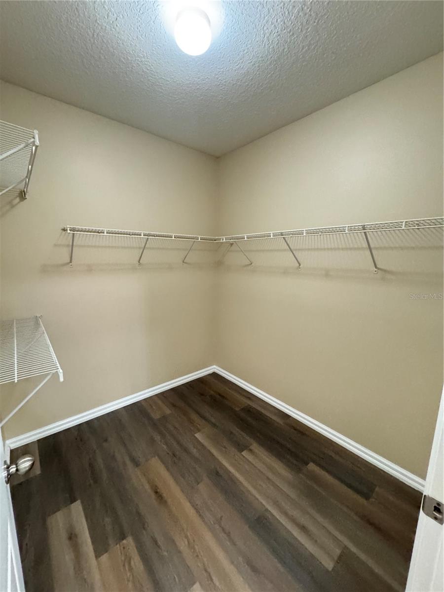 Image 13 of 30 For 4207 Dale Mabry Highway 10107