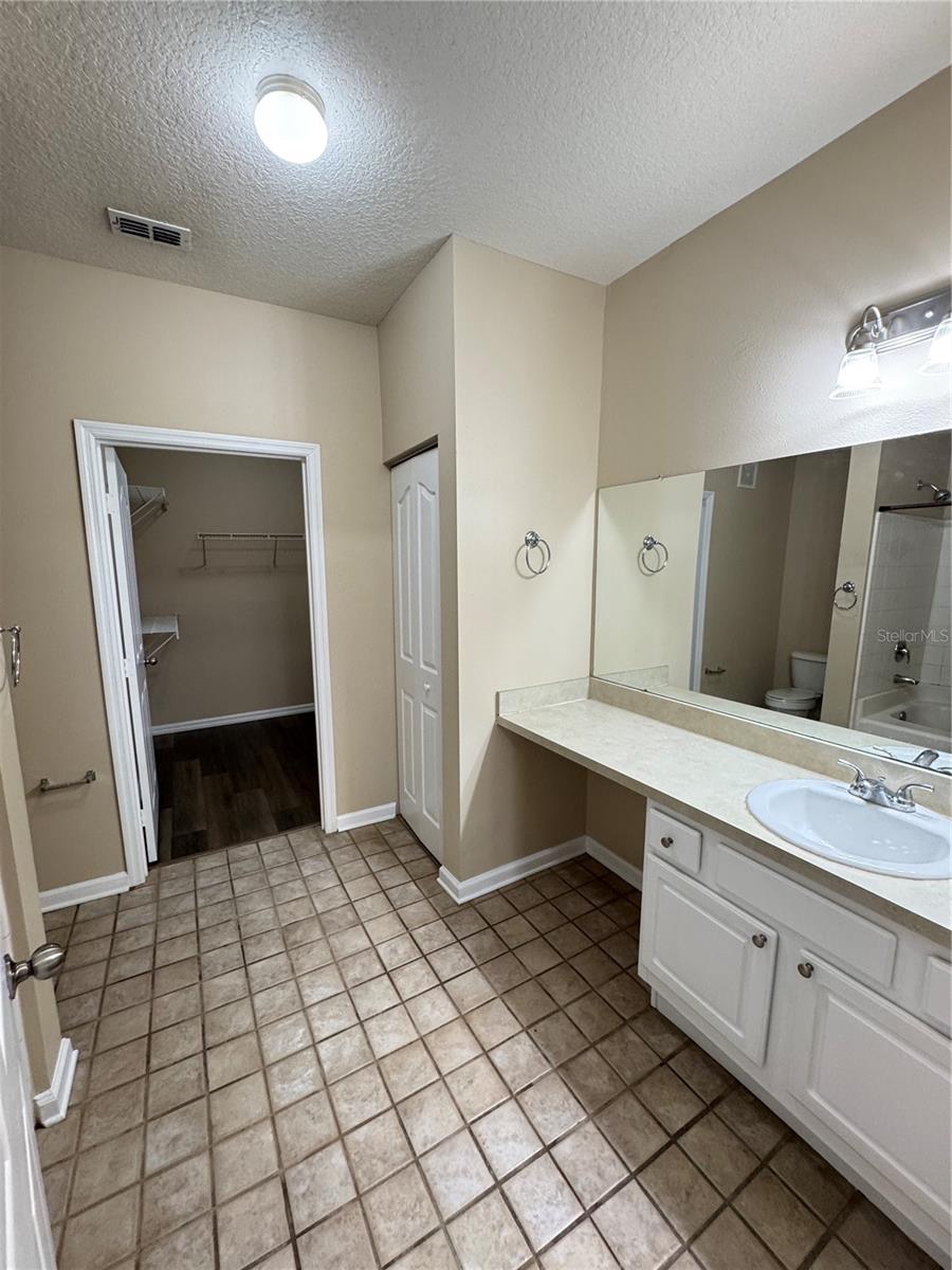 Image 16 of 30 For 4207 Dale Mabry Highway 10107
