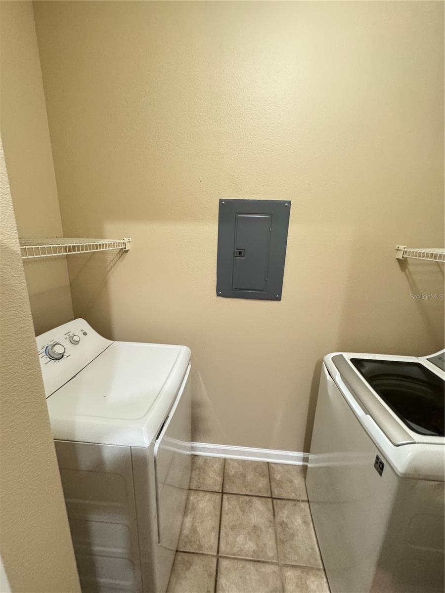 Image 8 of 30 For 4207 Dale Mabry Highway 10107