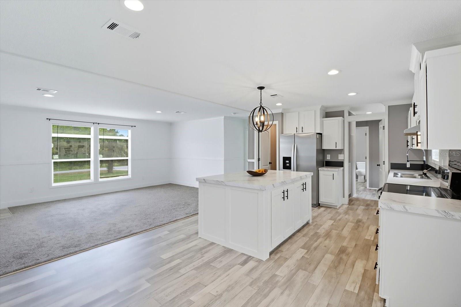 Image 16 of 49 For 6803 Avocado Street