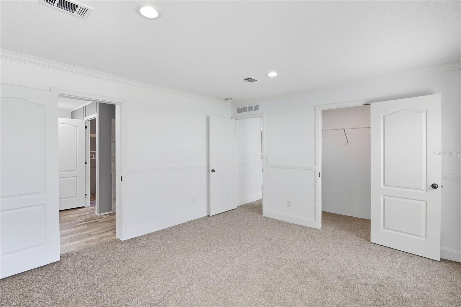 Image 20 of 49 For 6803 Avocado Street