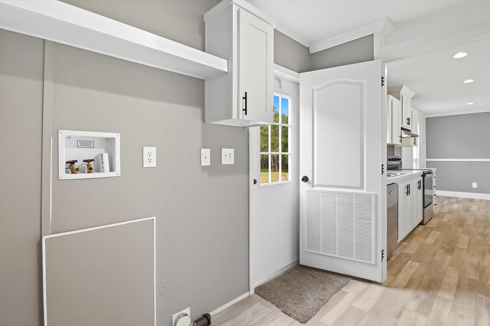 Image 38 of 49 For 6803 Avocado Street