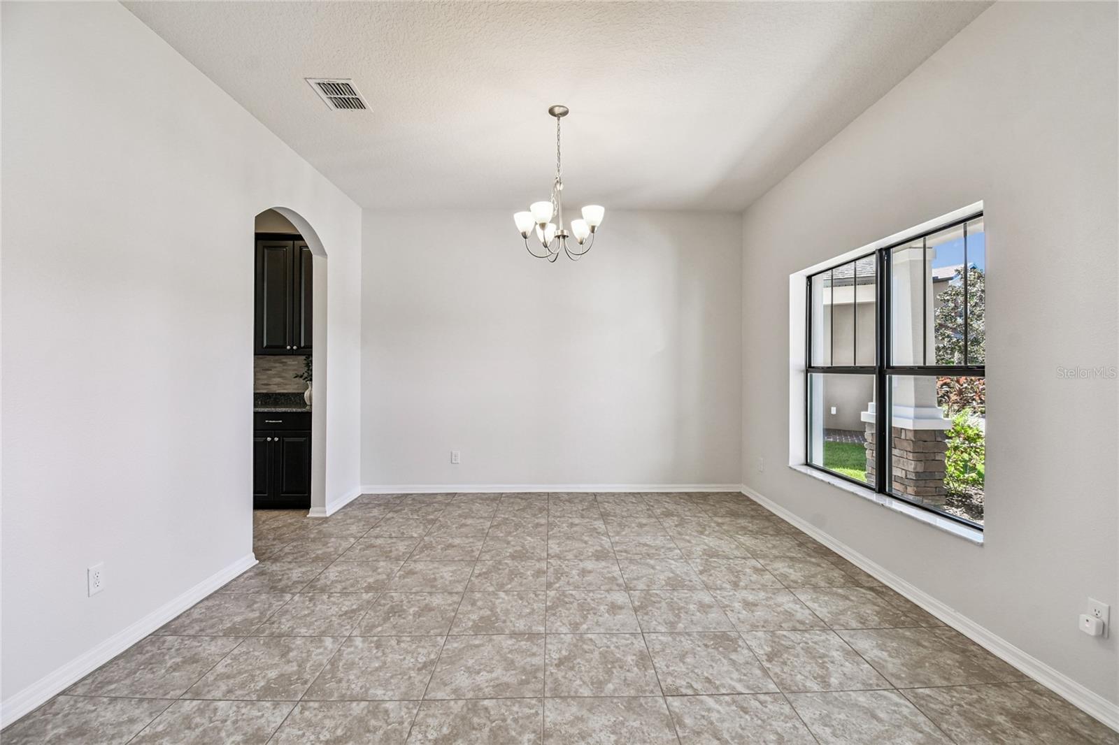 Image 15 of 77 For 19556 Whispering Brook Drive