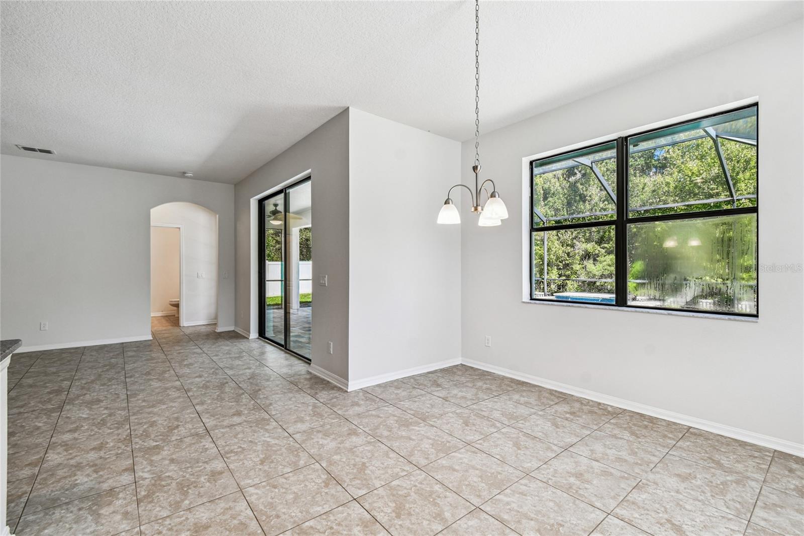 Image 29 of 77 For 19556 Whispering Brook Drive