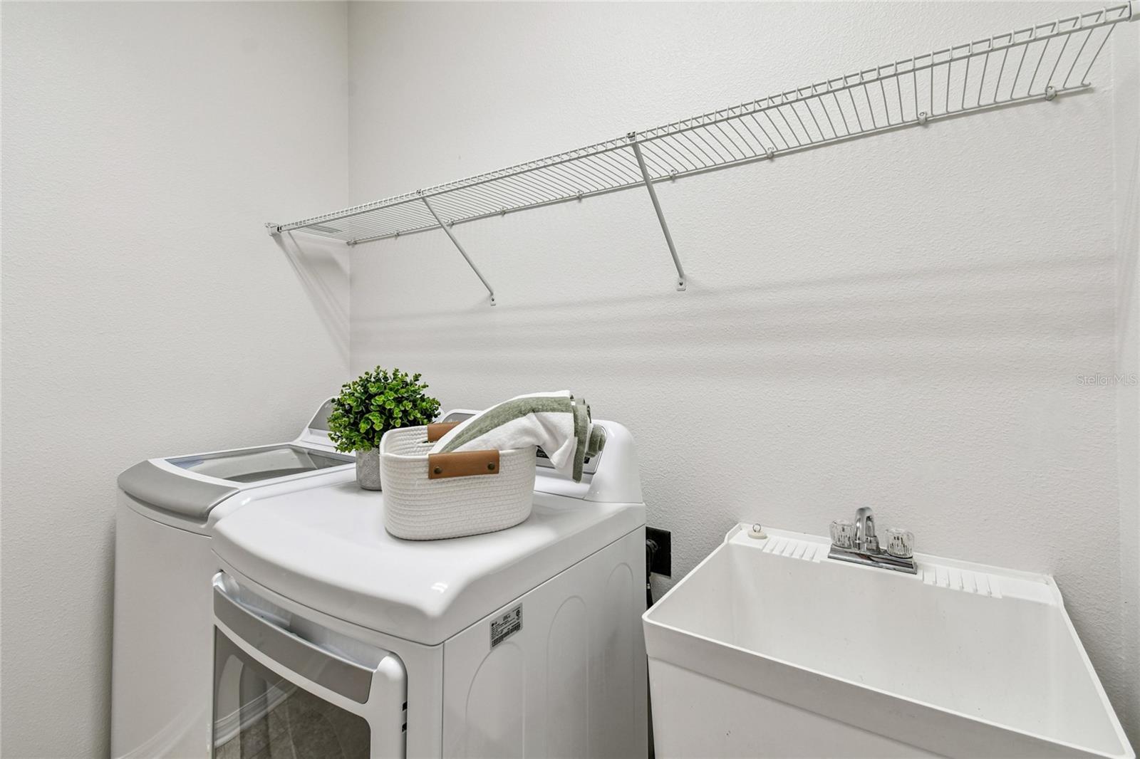 Image 36 of 77 For 19556 Whispering Brook Drive