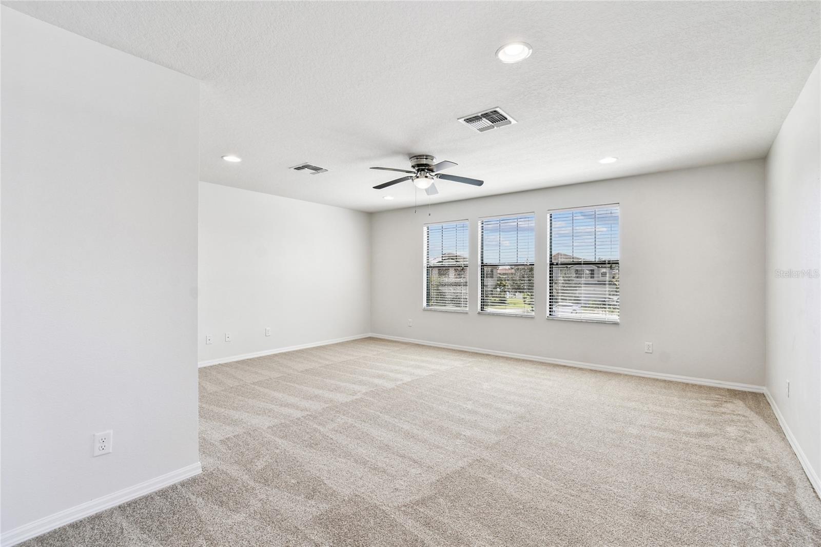 Image 39 of 77 For 19556 Whispering Brook Drive