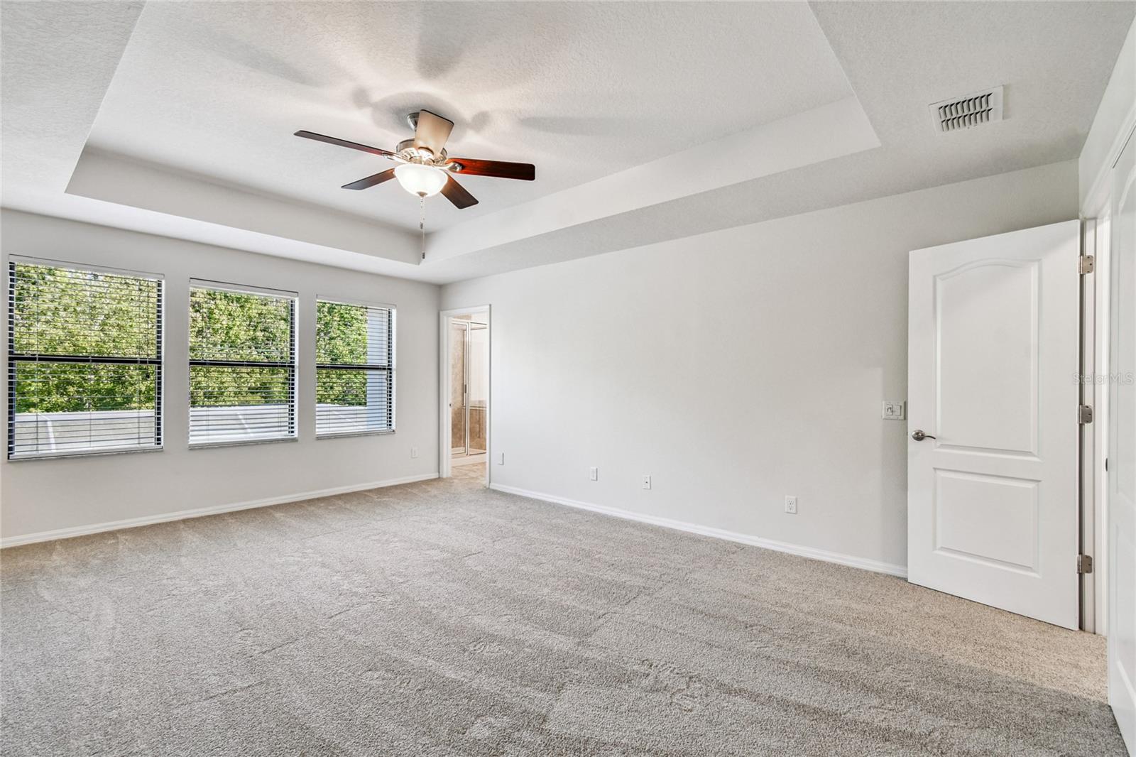 Image 45 of 77 For 19556 Whispering Brook Drive