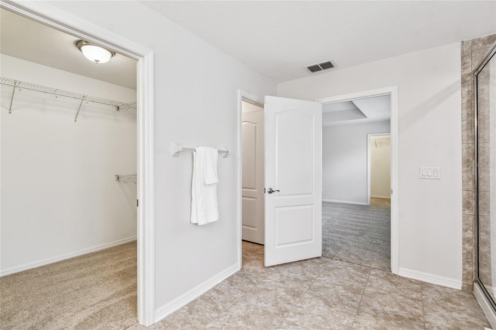 Image 46 of 77 For 19556 Whispering Brook Drive