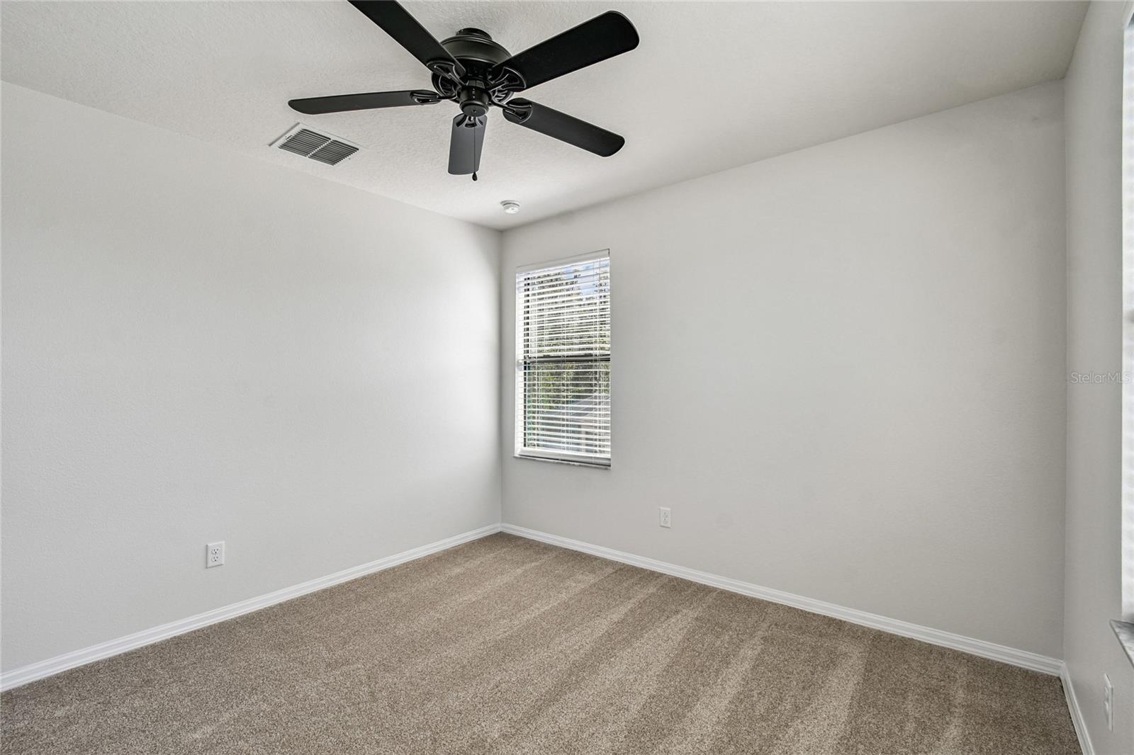 Image 56 of 77 For 19556 Whispering Brook Drive