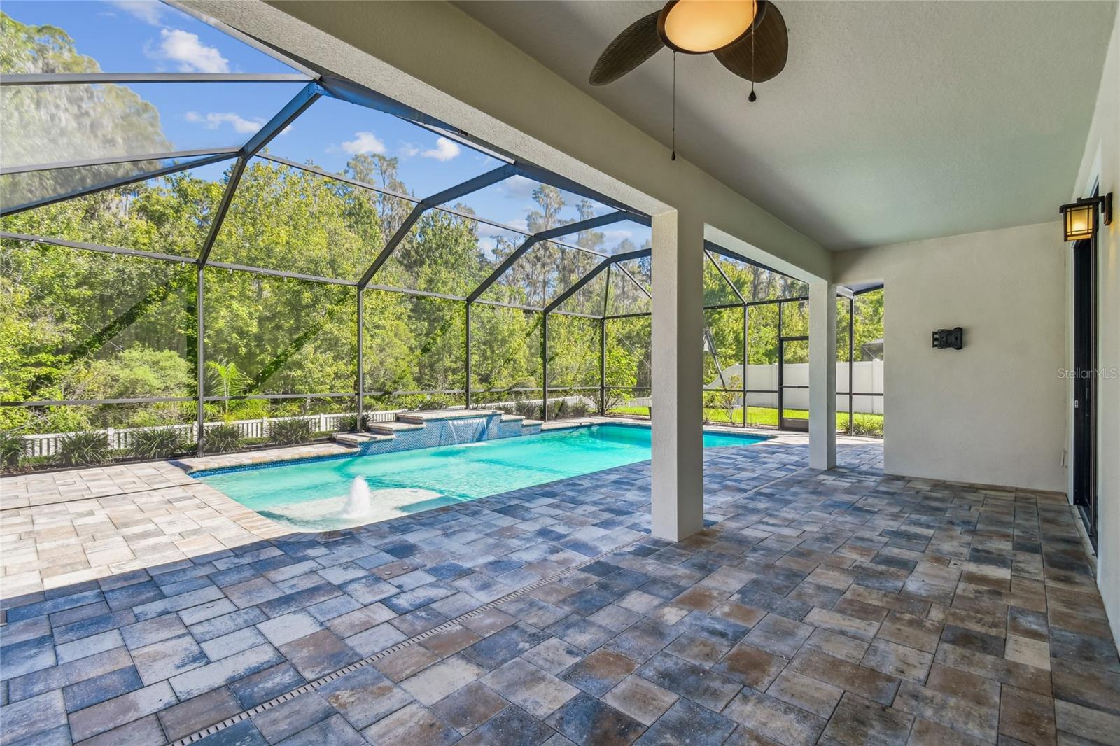 Image 60 of 77 For 19556 Whispering Brook Drive