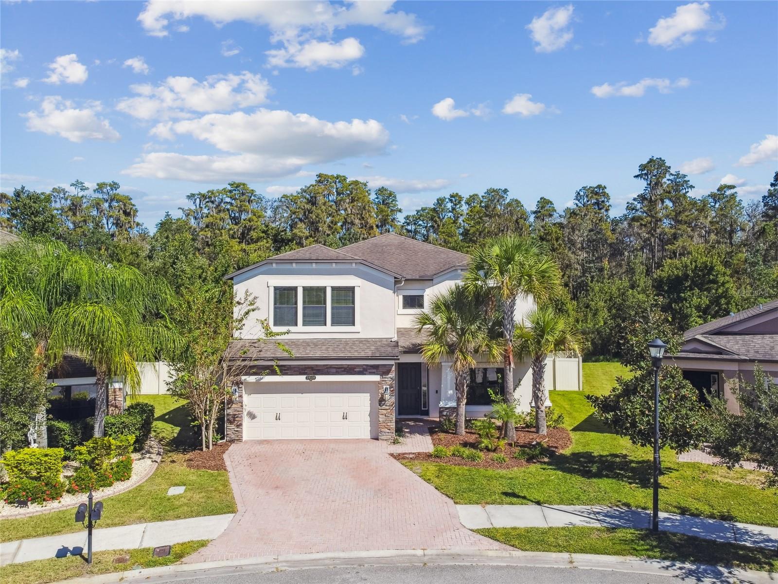 Image 7 of 77 For 19556 Whispering Brook Drive