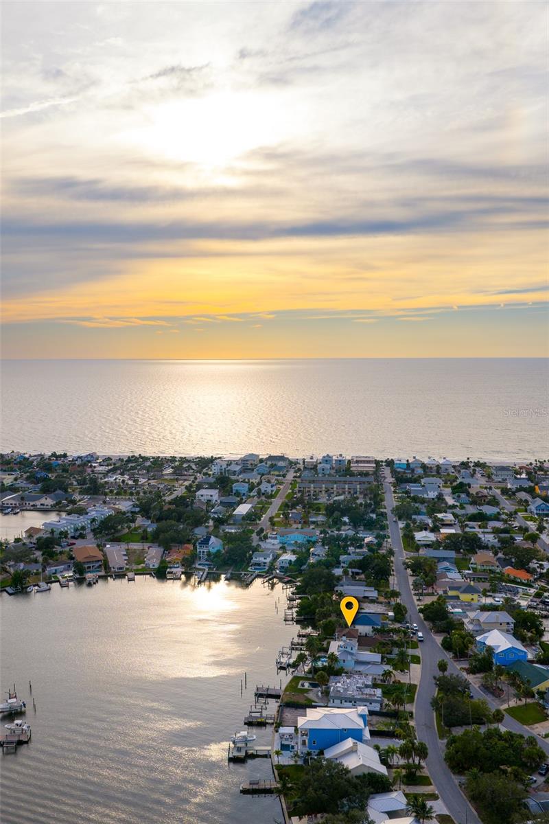 Image 52 of 64 For 417 20th Avenue