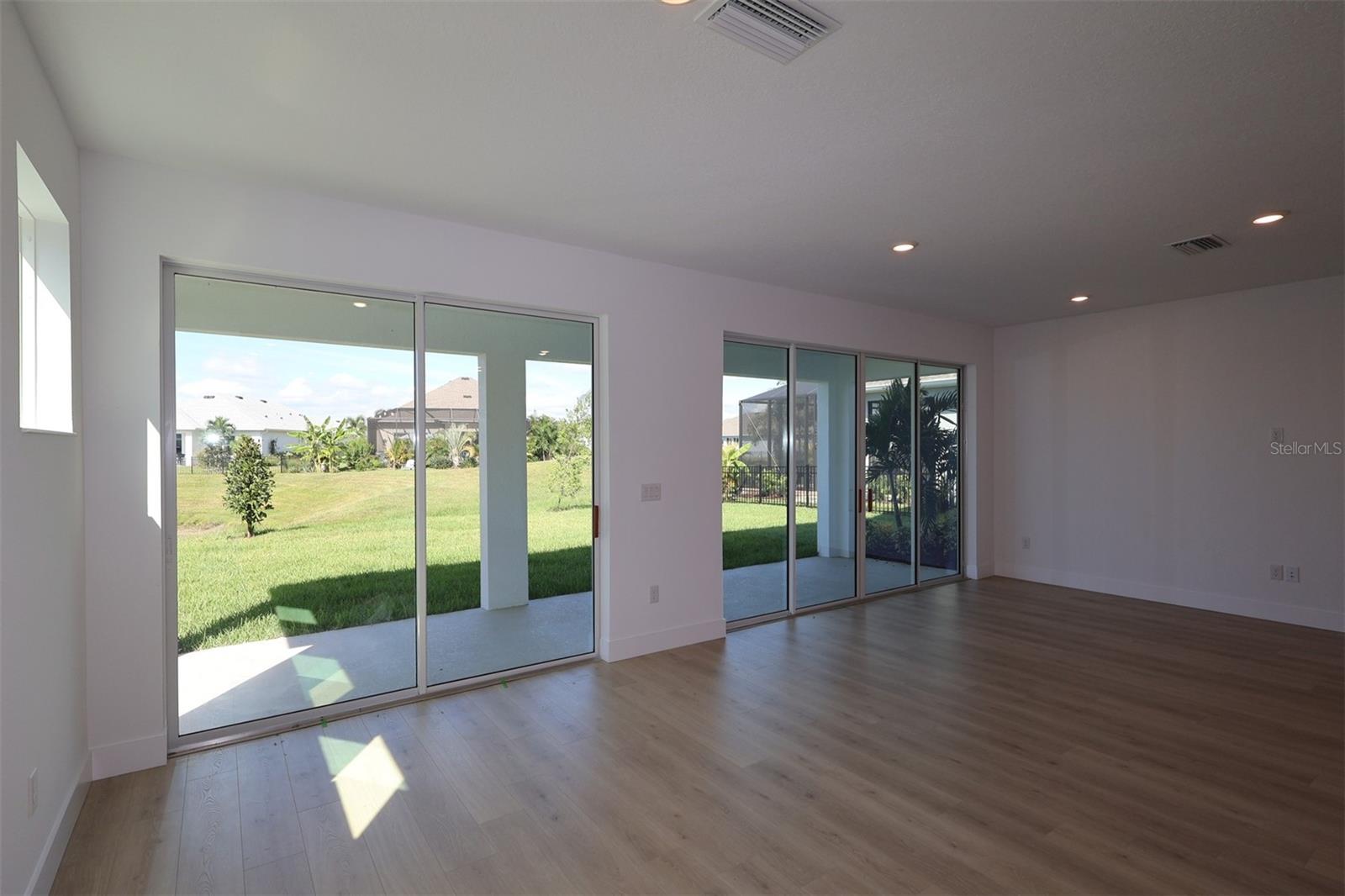Image 12 of 30 For 8515 Wappinger Place