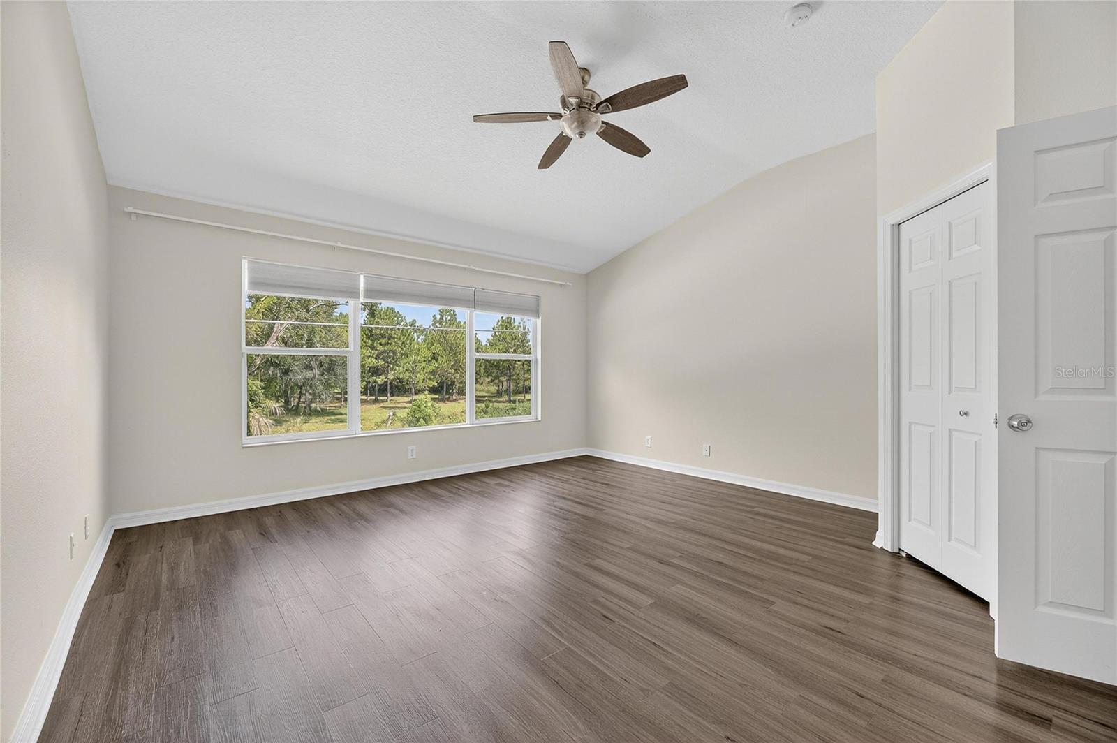 Image 20 of 29 For 9810 Fan Palm Way