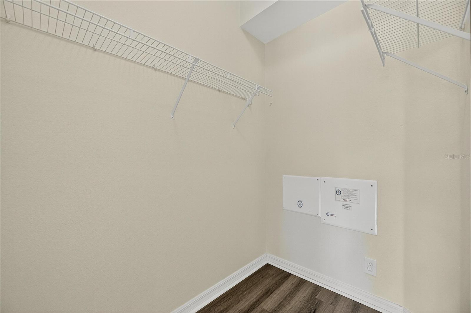 Image 22 of 29 For 9810 Fan Palm Way