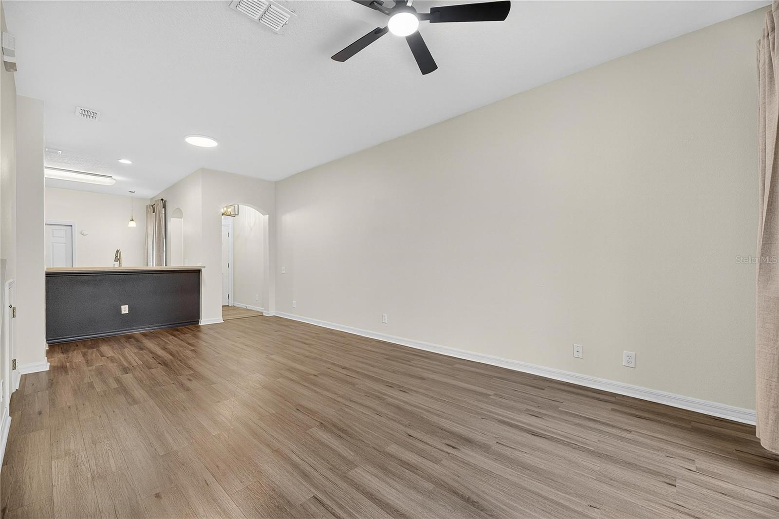 Image 8 of 29 For 9810 Fan Palm Way