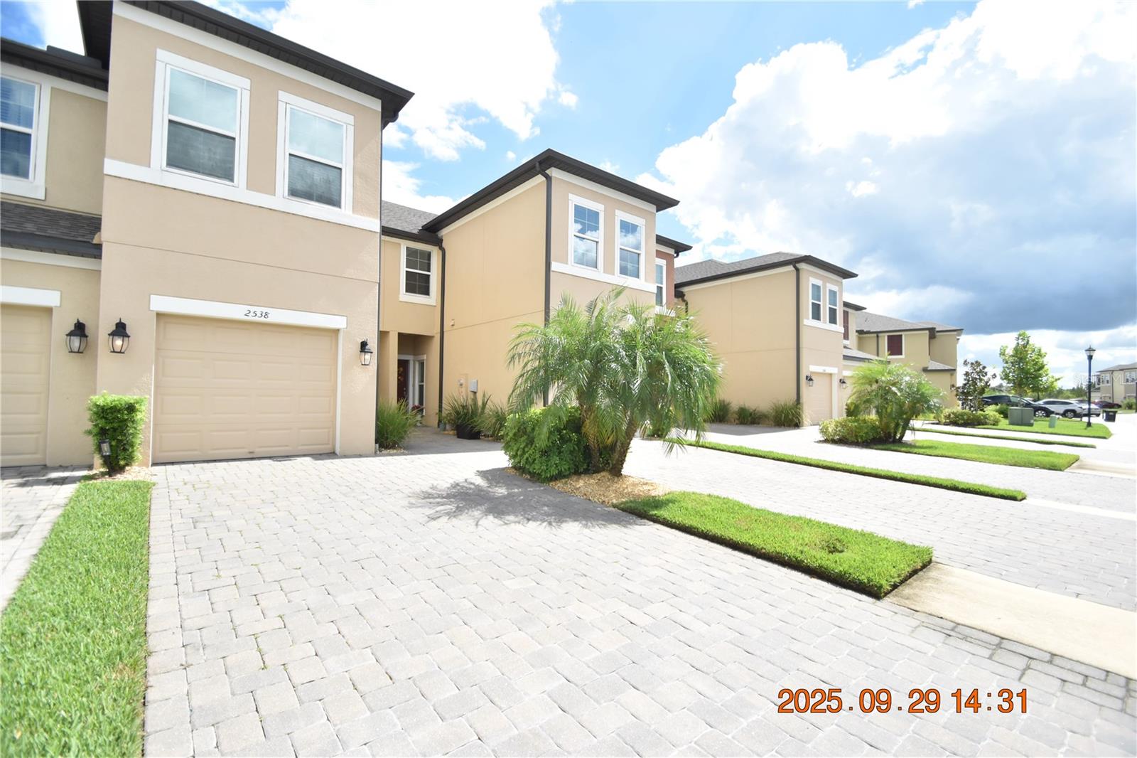 Image 3 of 51 For 2538 Stapleford Place