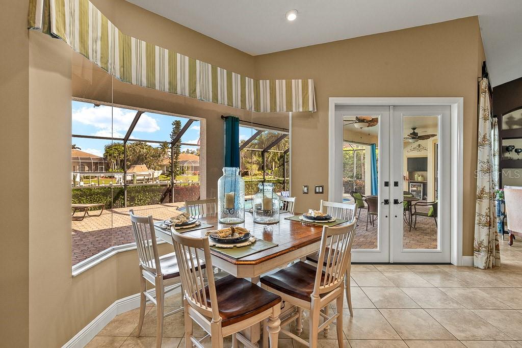 Image 11 of 42 For 15211 Intracoastal Court