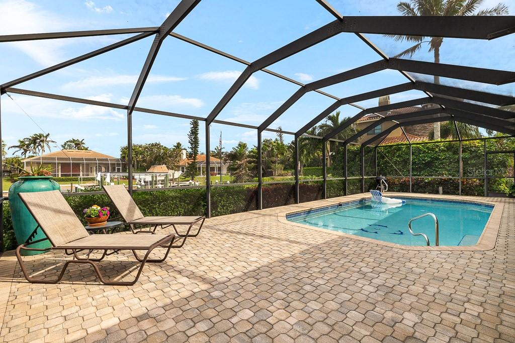 Image 32 of 42 For 15211 Intracoastal Court