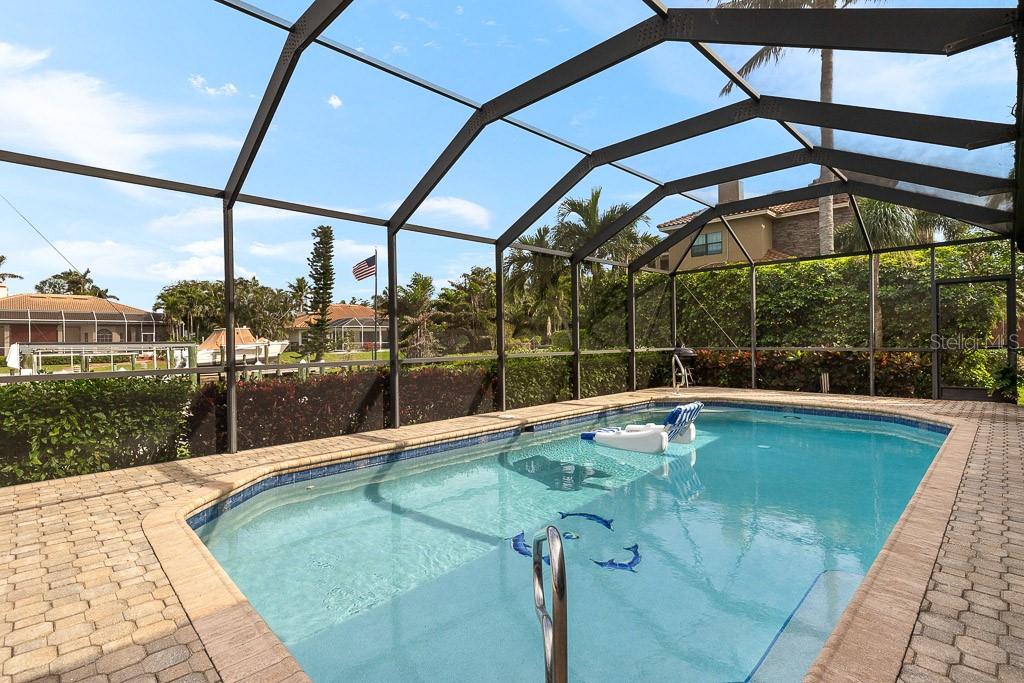 Image 33 of 42 For 15211 Intracoastal Court