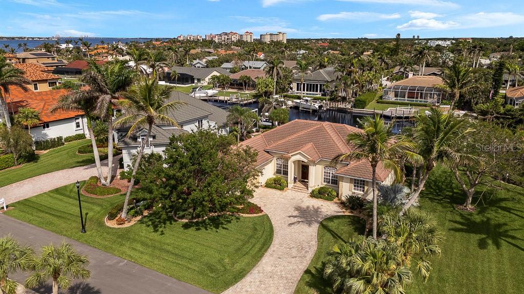 Image 42 of 42 For 15211 Intracoastal Court
