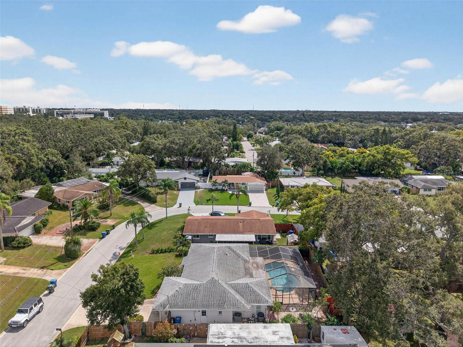 Image 32 of 35 For 450 Sierra Circle E