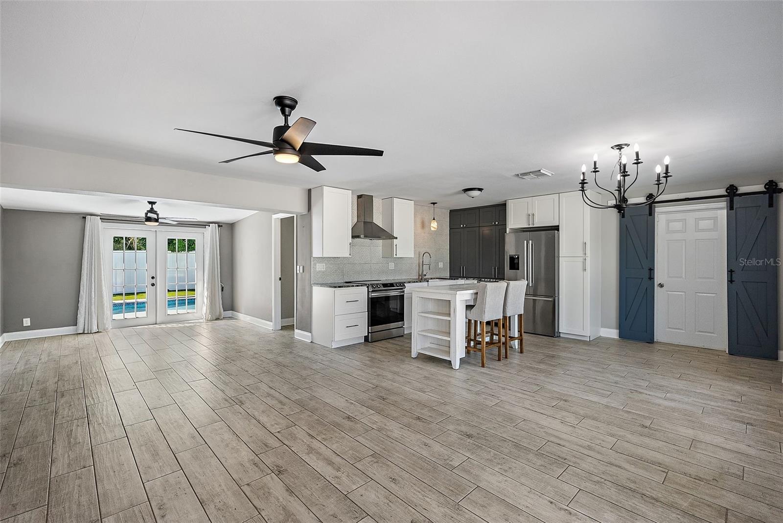 Image 6 of 33 For 6044 30th Avenue N