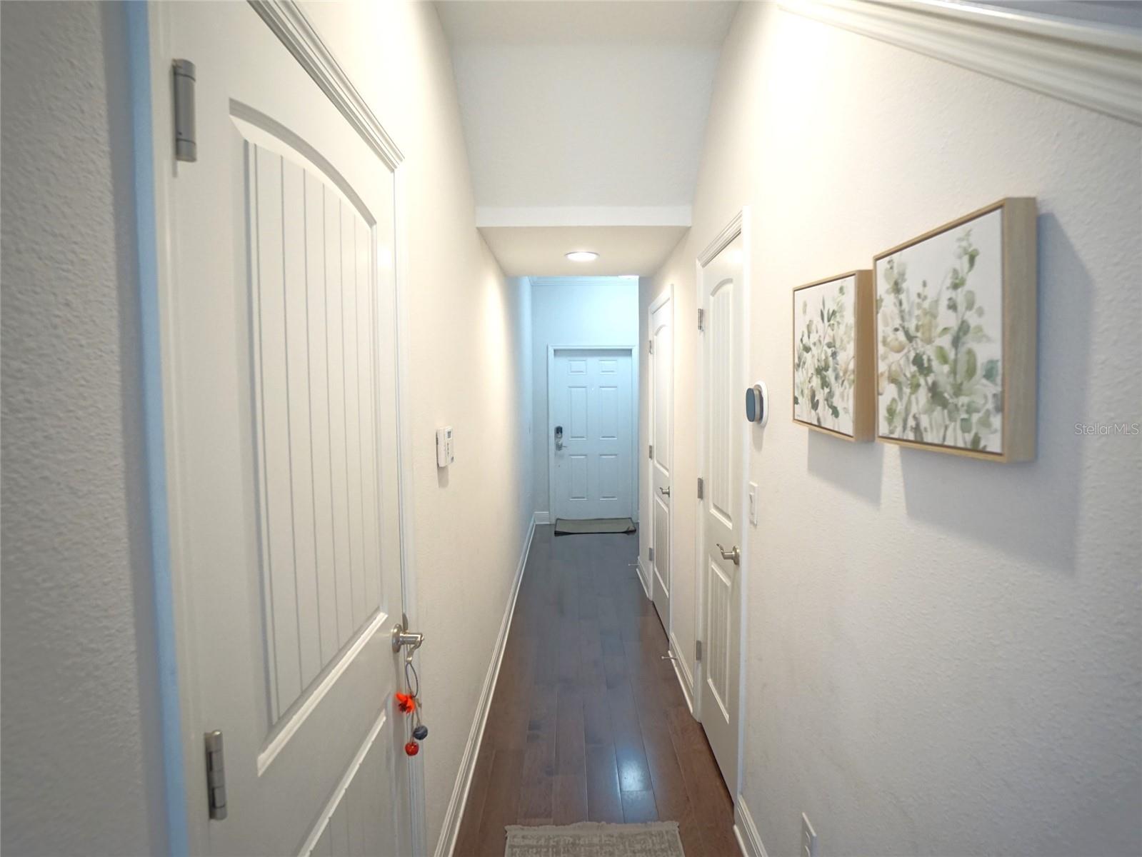 Image 10 of 26 For 115 Arrawana Avenue 8