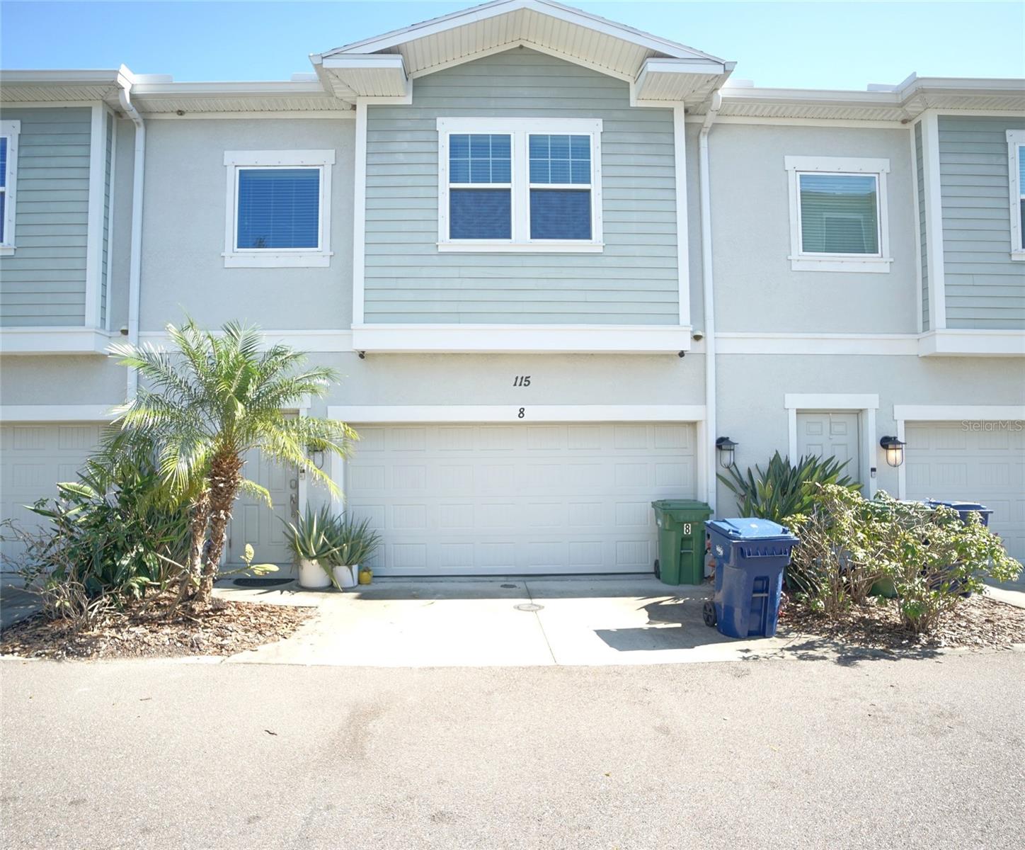 Image 3 of 26 For 115 Arrawana Avenue 8