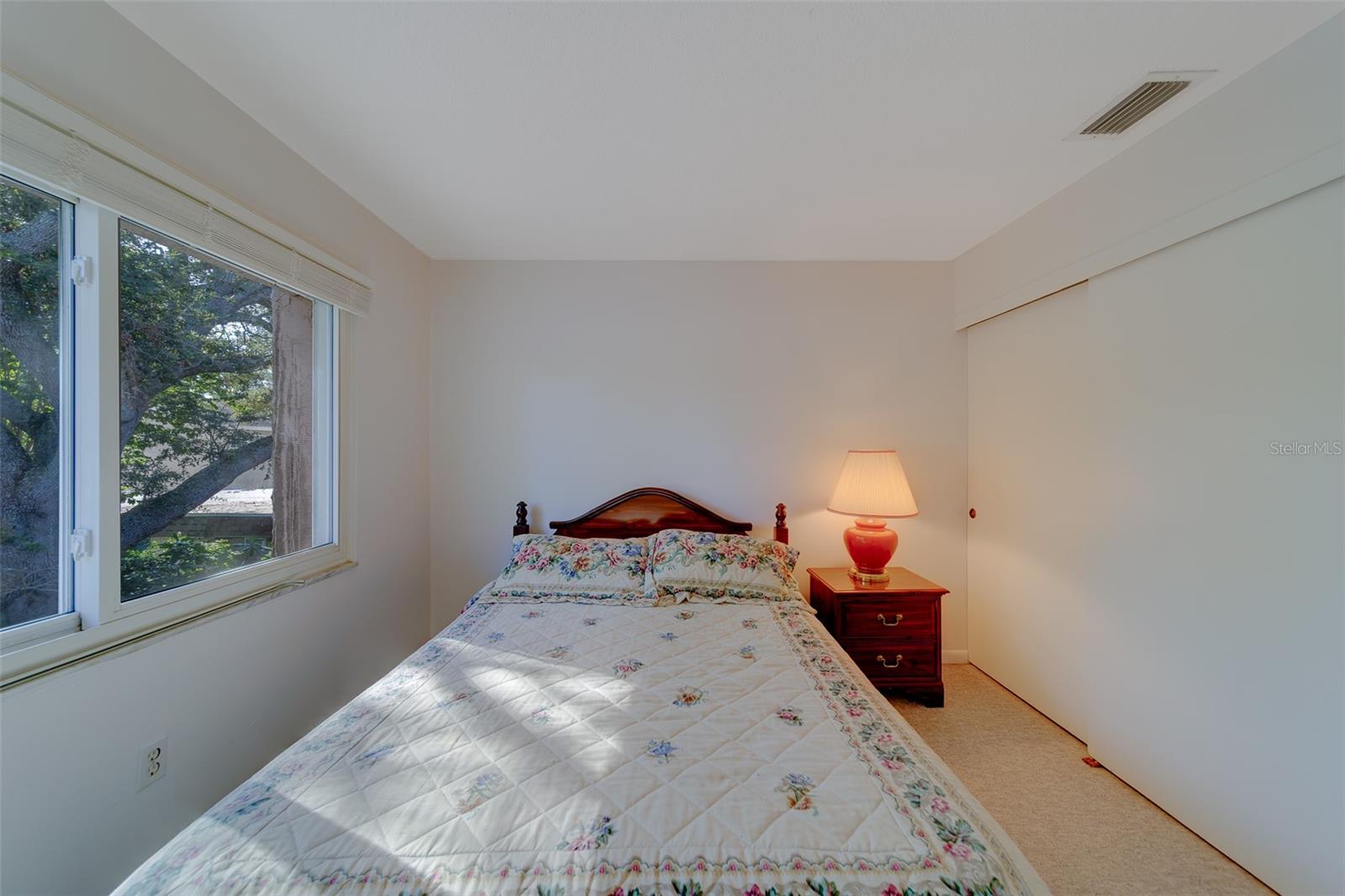 Image 32 of 90 For 2069 San Sebastian Way N