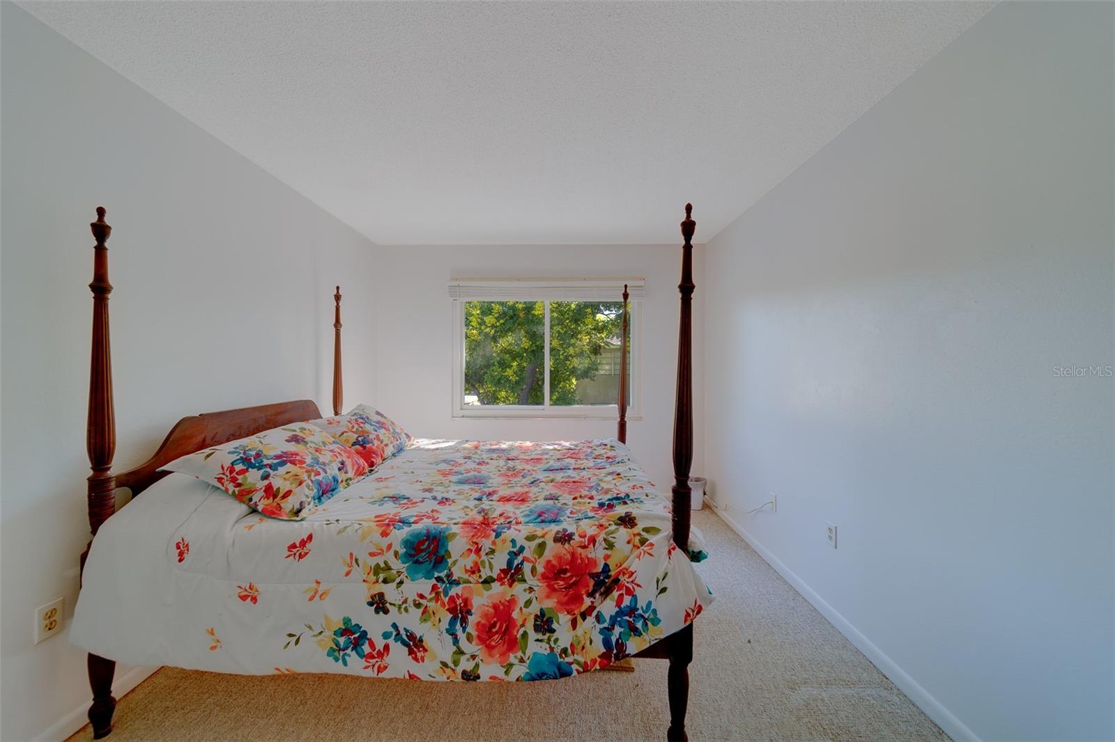 Image 35 of 90 For 2069 San Sebastian Way N