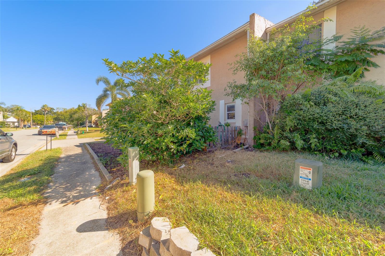 Image 8 of 90 For 2069 San Sebastian Way N