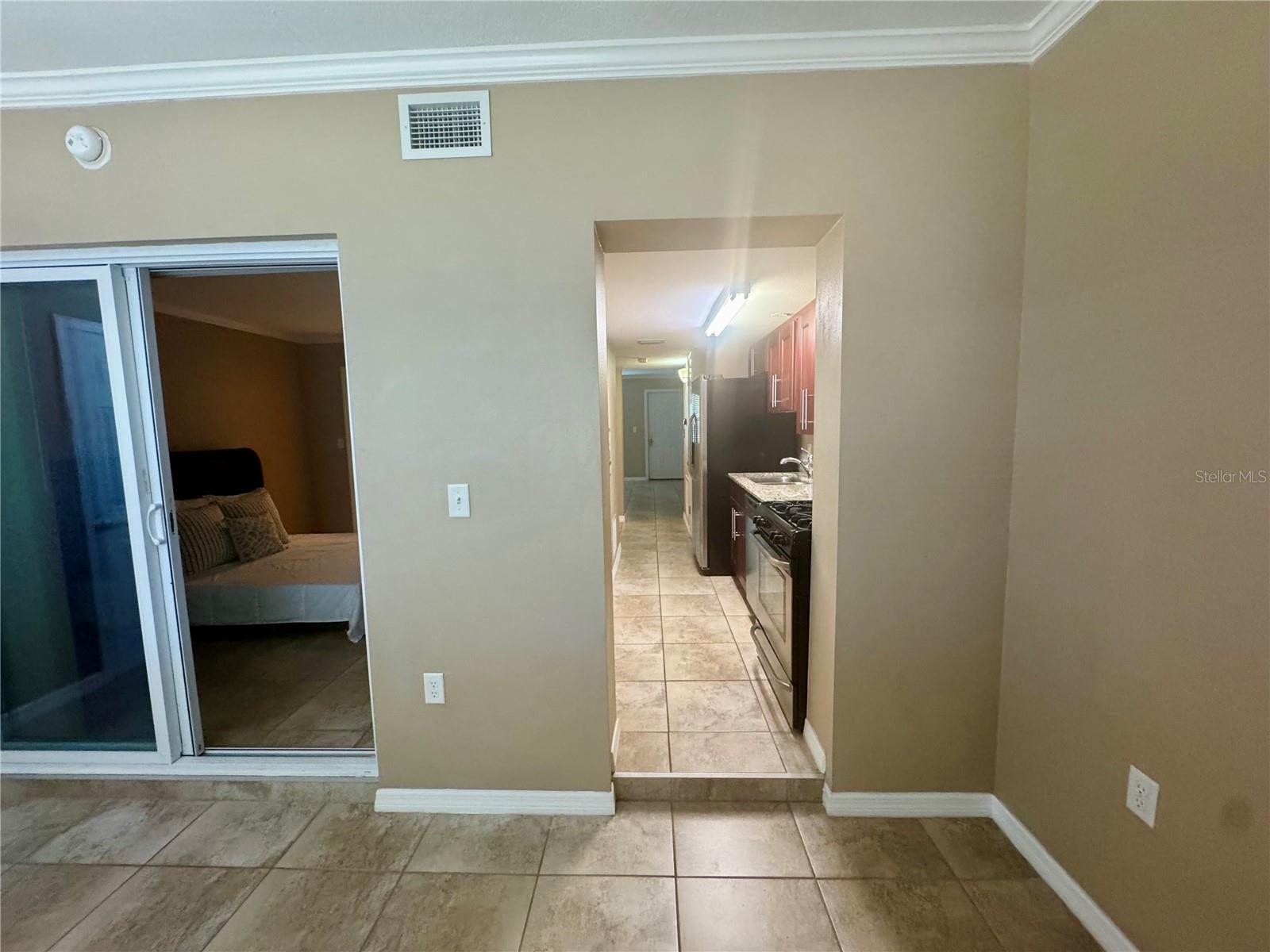 Image 19 of 32 For 5855 18th Street N 6