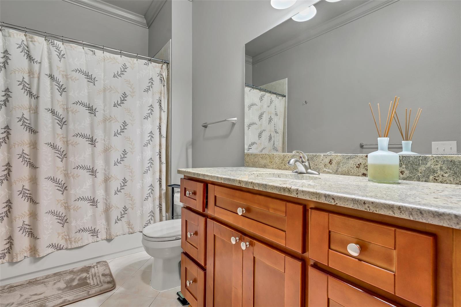 Listing photo id 19 for 4102 Branch Avenue