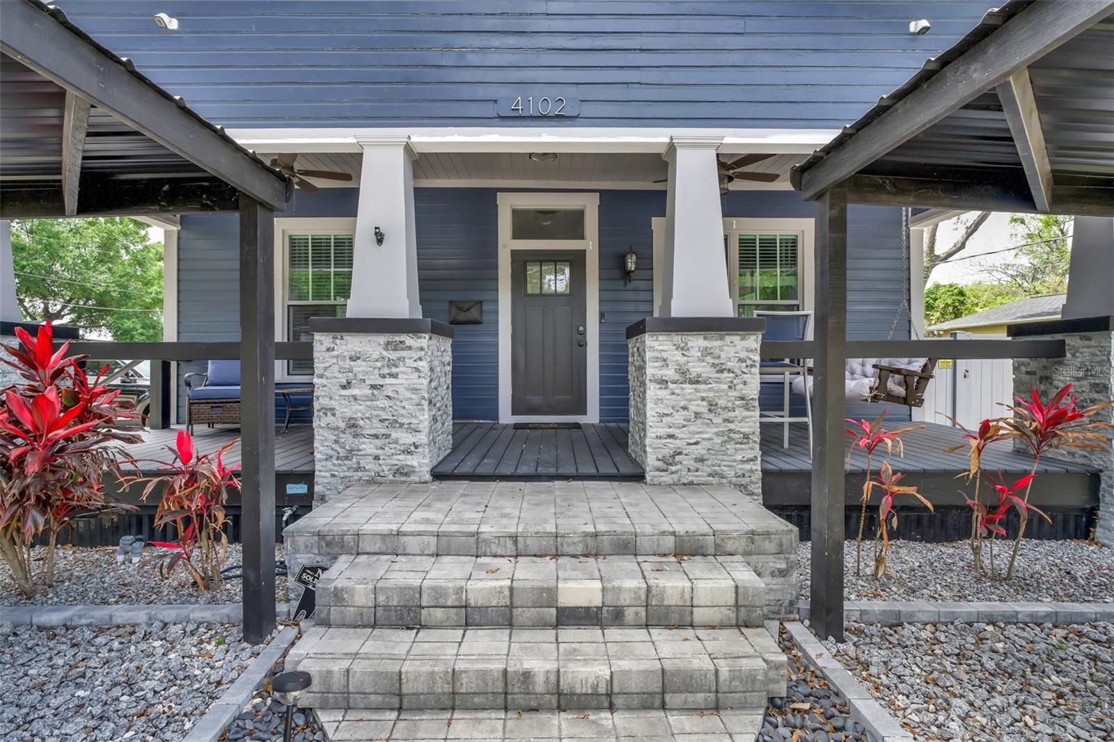 Listing photo id 2 for 4102 Branch Avenue