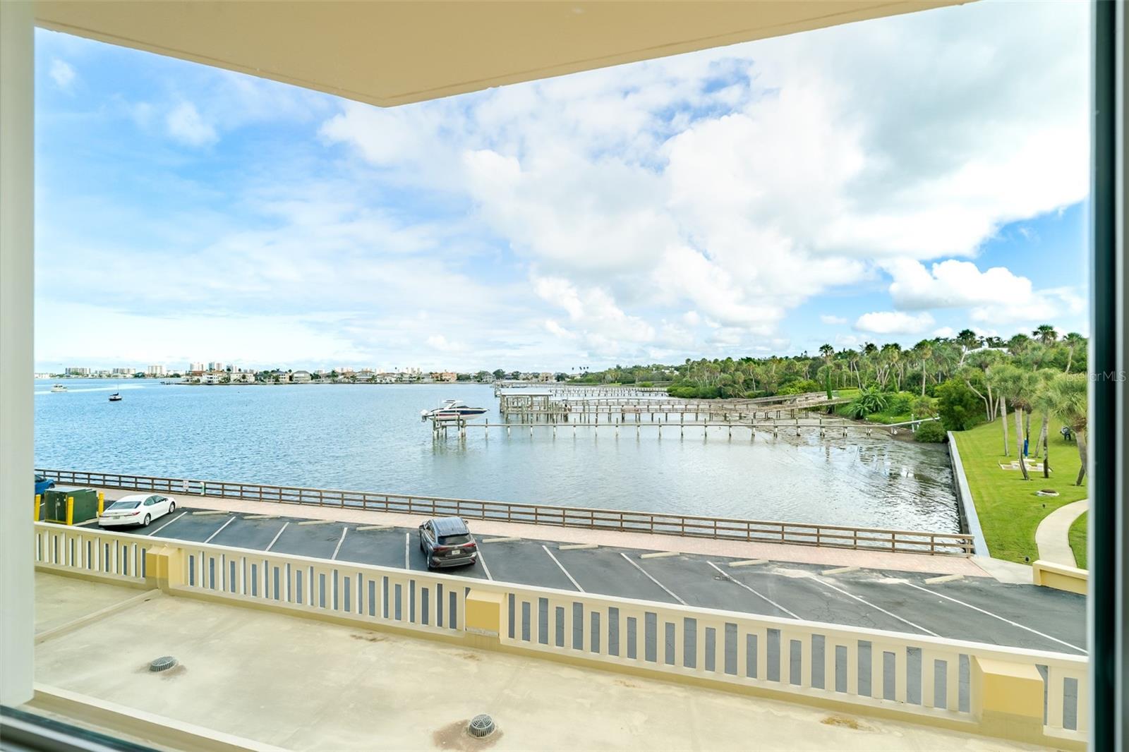 Details for 100 Bluff View Drive 212c, BELLEAIR BLUFFS, FL 33770